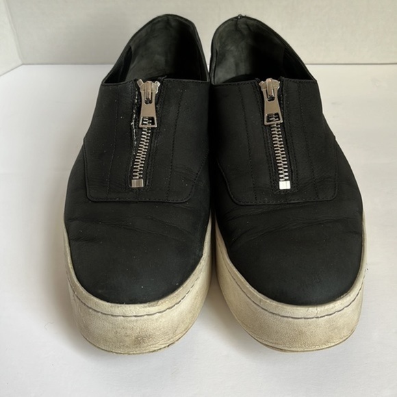 Vince Black Warner Zip-Front Platform Leather Slip on Sneakers Size 8 - Picture 3 of 9